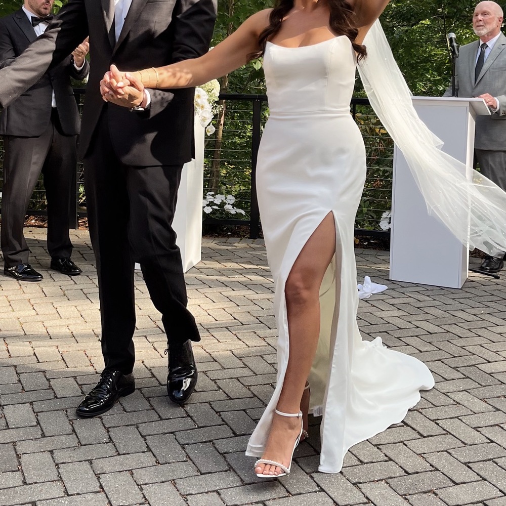 Jenny Yoo Bryant Wedding Dress Style 12272B